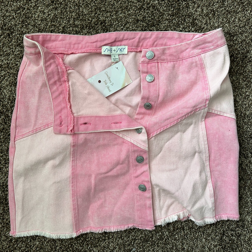 Pink skirt
